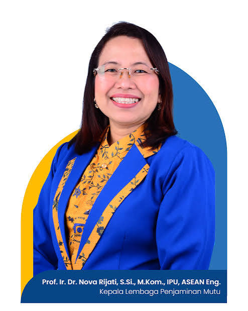 Prof. Dr. Ir. Nova Rijati, S.Si., M.Kom., IPU., ASEAN Eng., narasumber pelatihan